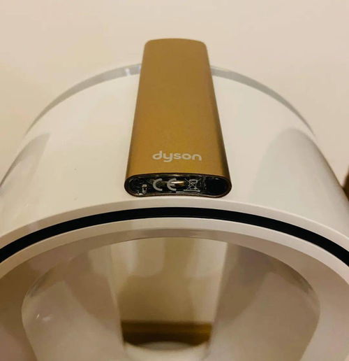 虫洞科技 用未来感好物，点亮舒适居家时光